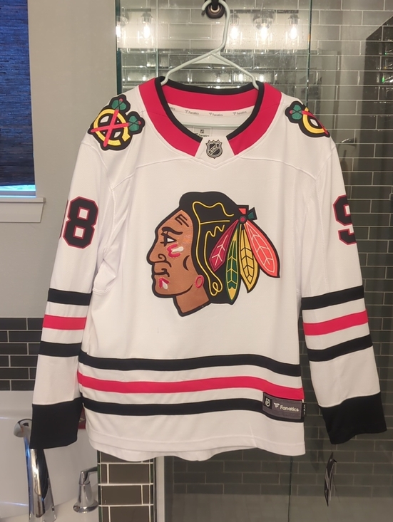 NHL Other - NHL Chicago Blackhawks 98 Connor Bedard NWT